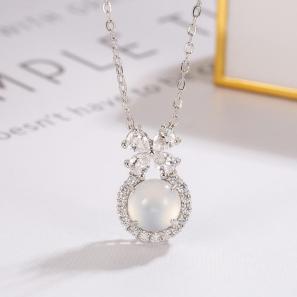 New Ice Transparent White Fashionable Niche Flower Women's Bow Collarbone Chain Exquisite Fashion Jewelry